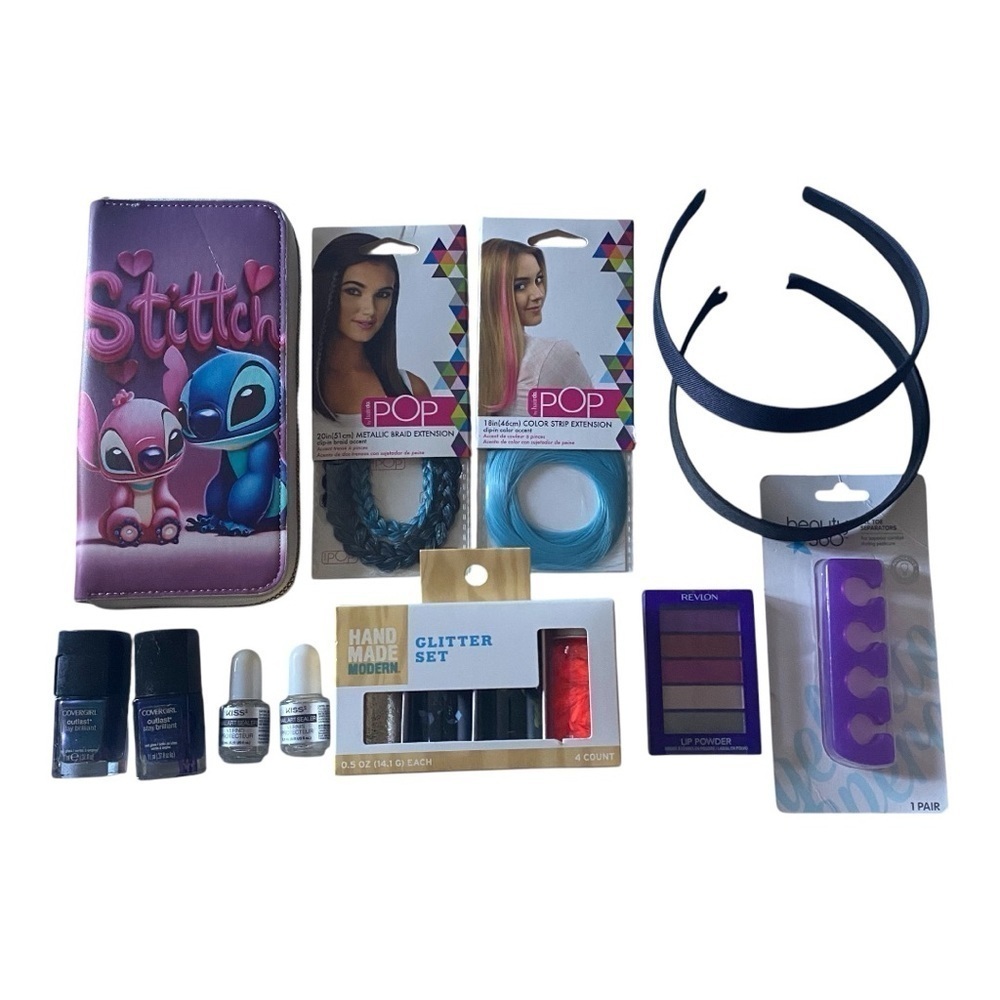 #136-NWT-GIRLS ACCESSORIES BUNDLE-STITCH, IPOP, REVLON